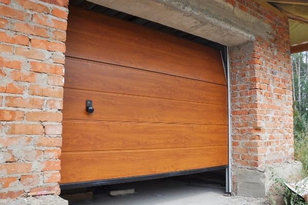Thomas V. Giel Garage Doors-4-benefits-upgrading-insulated-garage-ddors