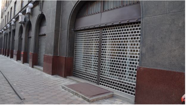 Giel Garage Doors-The Advantages of Having Security Gates on Your Commercial Building
